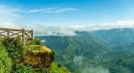 टूरिस्ट टैक्सियों का गतिरोध खत्म